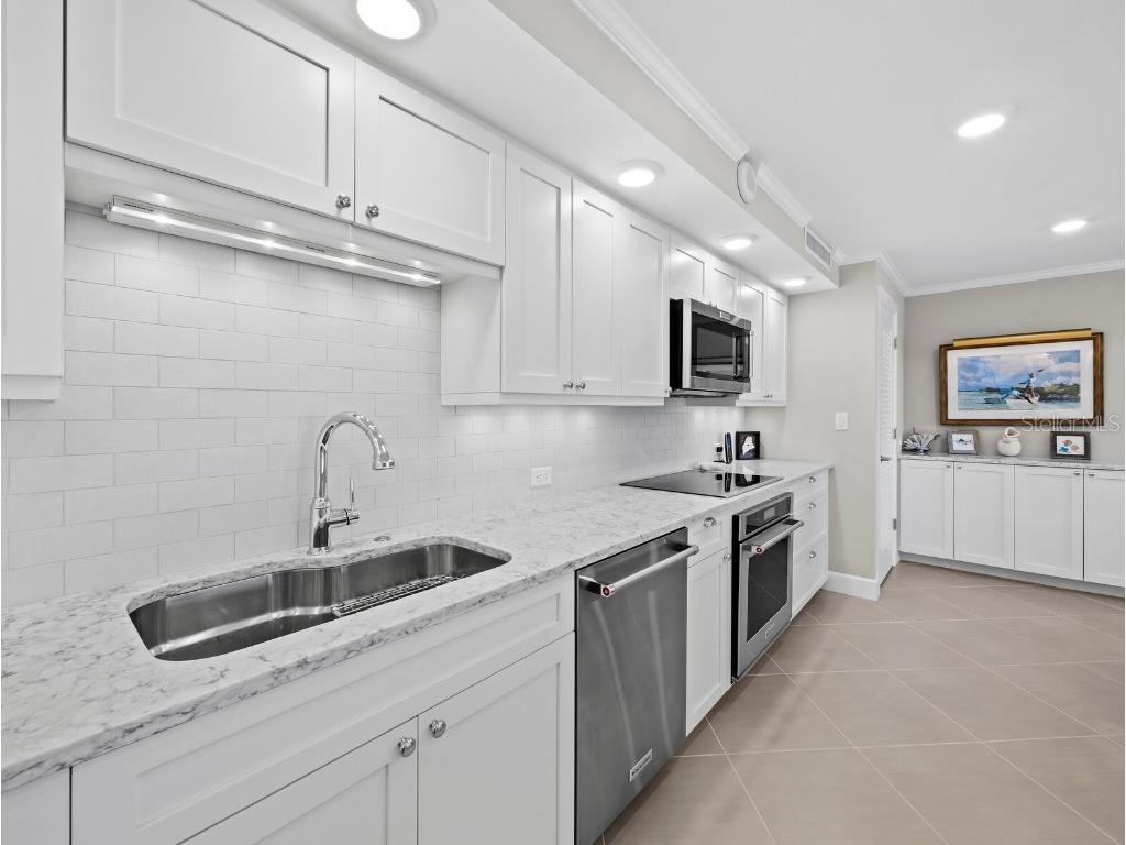 2301 Gulf Of Mexico Drive #101N Longboat Key FL 34228 - GULF OF AMERICA A4671549 image14