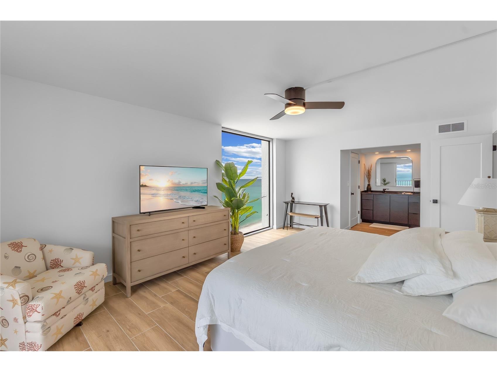 2301 Gulf Of Mexico Drive #102N Longboat Key FL 34228 - GULF OF AMERICA A4692071 image19