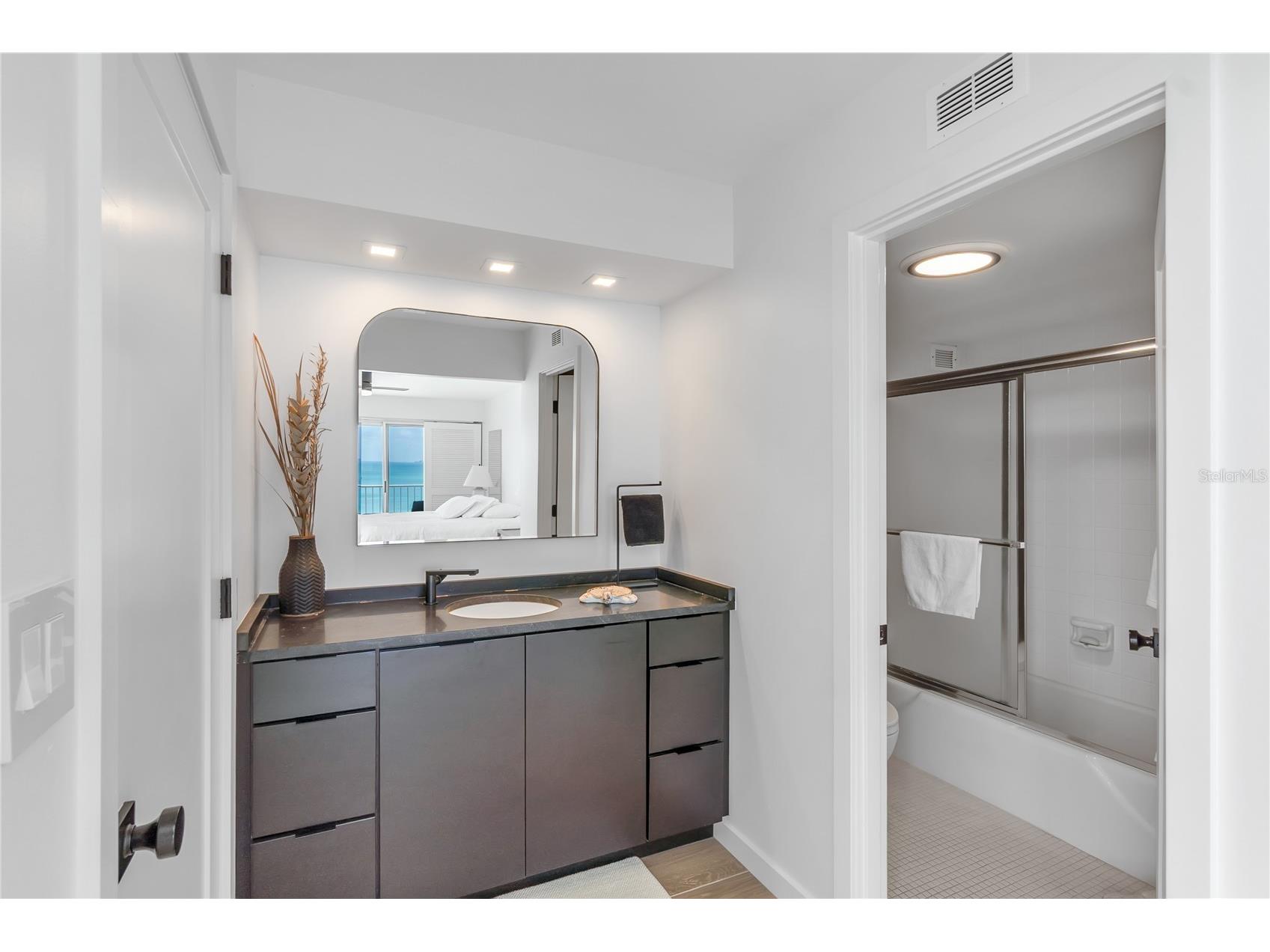 2301 Gulf Of Mexico Drive #102N Longboat Key FL 34228 - GULF OF AMERICA A4692071 image22