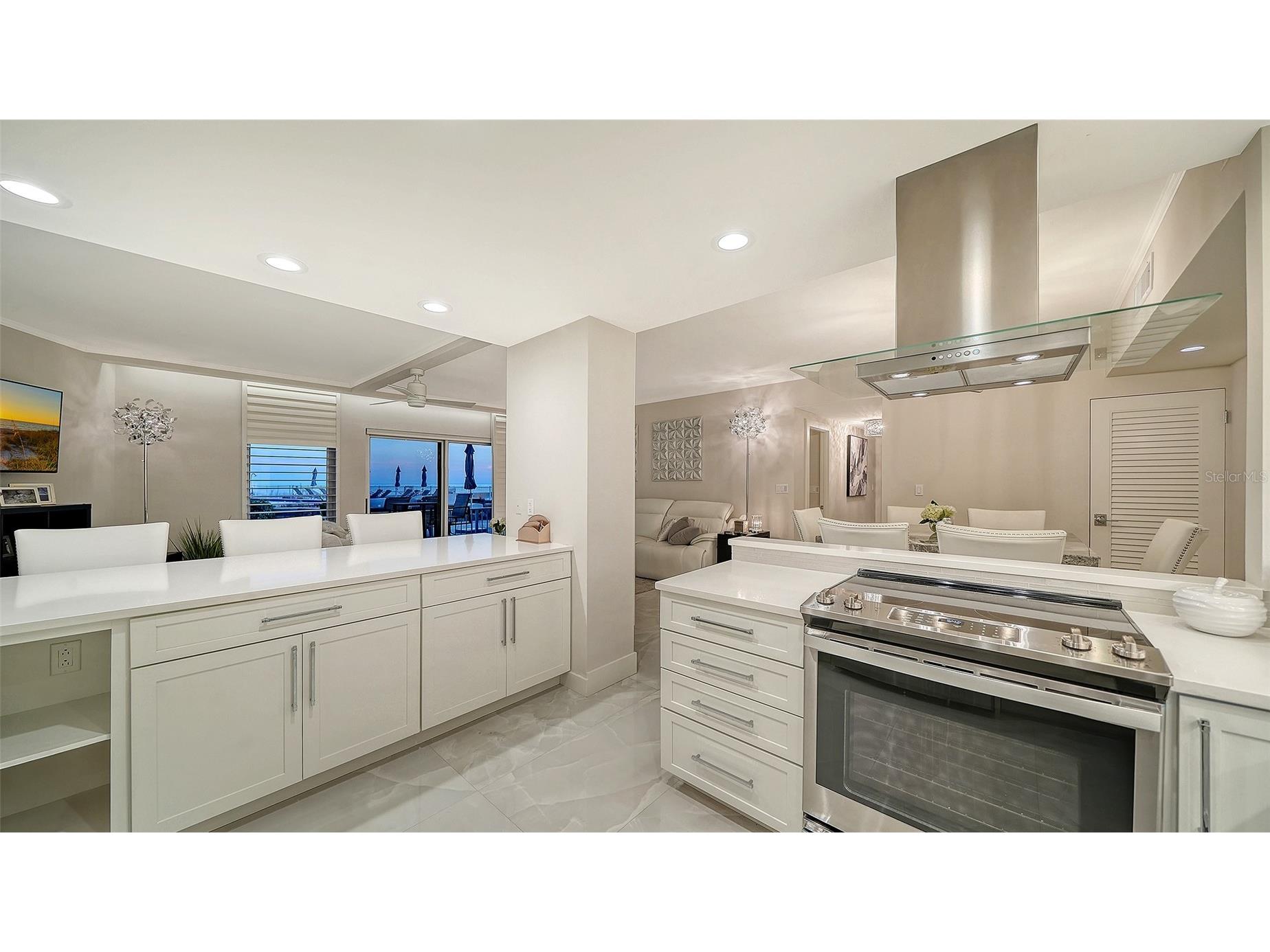 2301 Gulf Of Mexico Drive #12N AND 11N Longboat Key FL 34228 - GULF OF MEXICO A4675054 image10