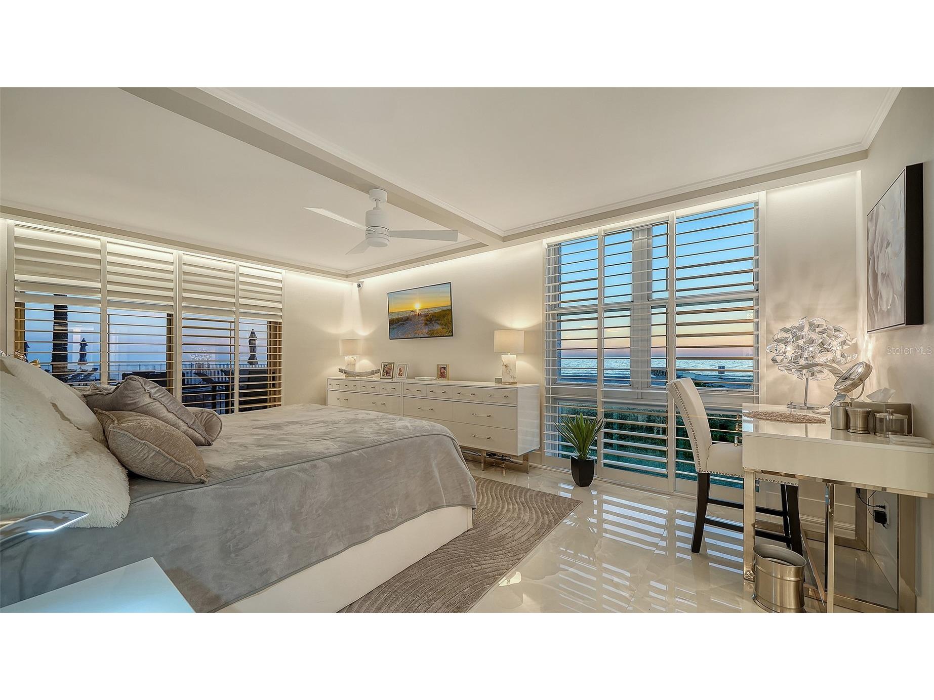 2301 Gulf Of Mexico Drive #12N AND 11N Longboat Key FL 34228 - GULF OF MEXICO A4675054 image12