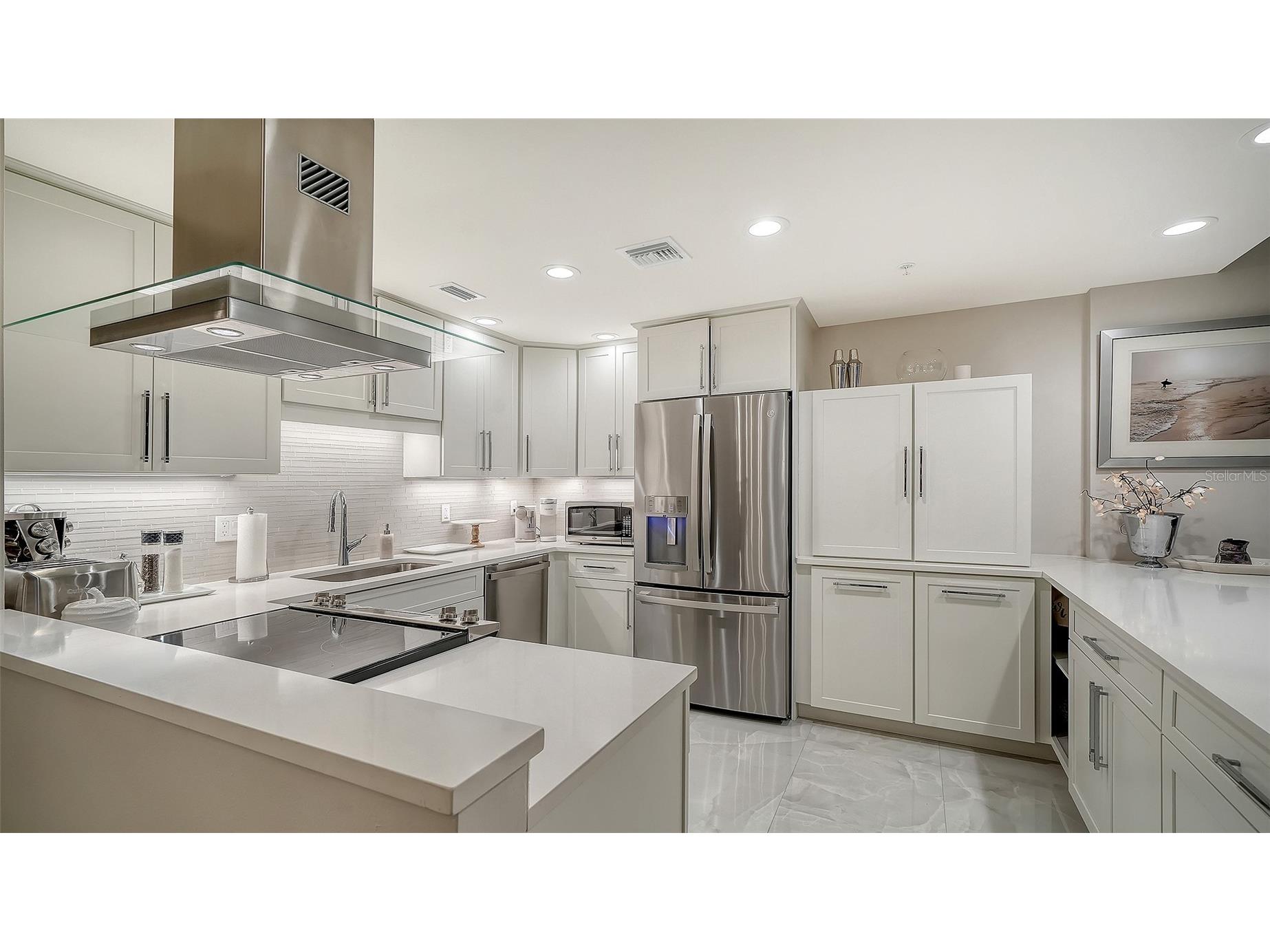 2301 Gulf Of Mexico Drive #12N AND 11N Longboat Key FL 34228 - GULF OF MEXICO A4675054 image9