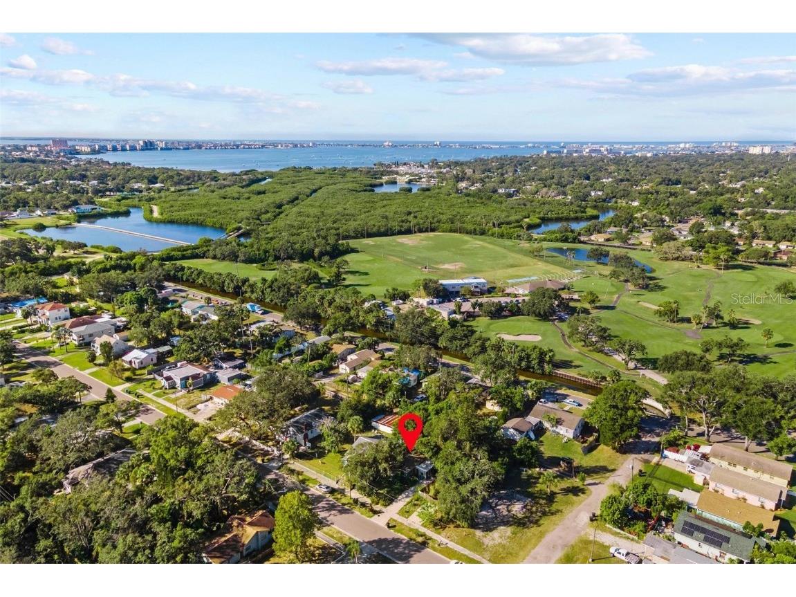 2301 Kingston Street S Saint Petersburg FL 33711 TB8442697 image1