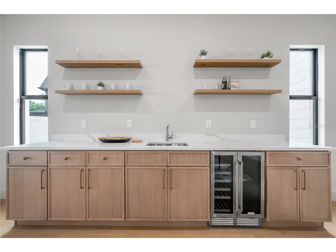 2301 N Ridgewood Avenue Tampa FL 33602 TB8387661 image10