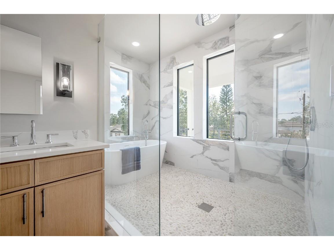 2301 N Ridgewood Avenue Tampa FL 33602 TB8387661 image32