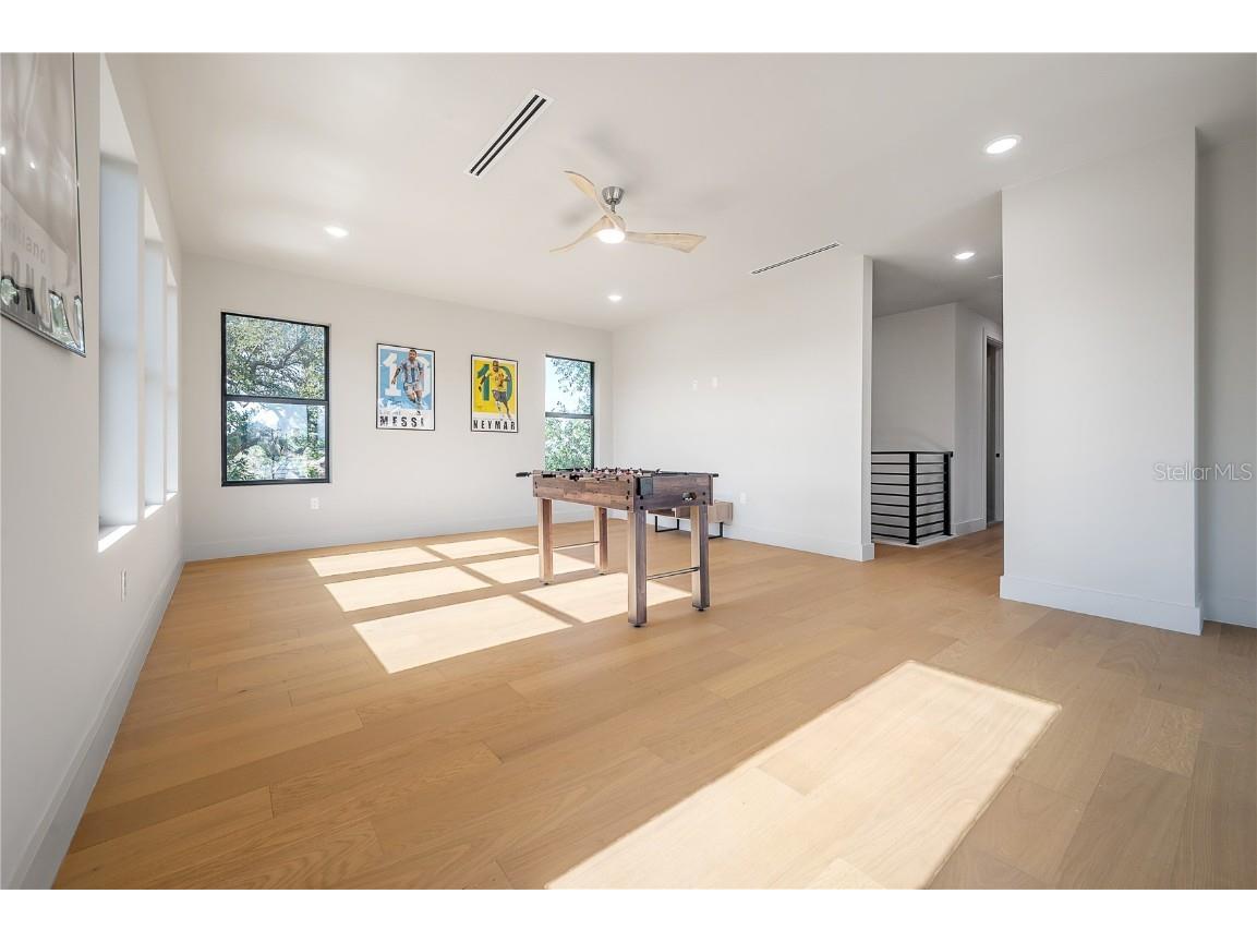 2301 N Ridgewood Avenue Tampa FL 33602 TB8387661 image44