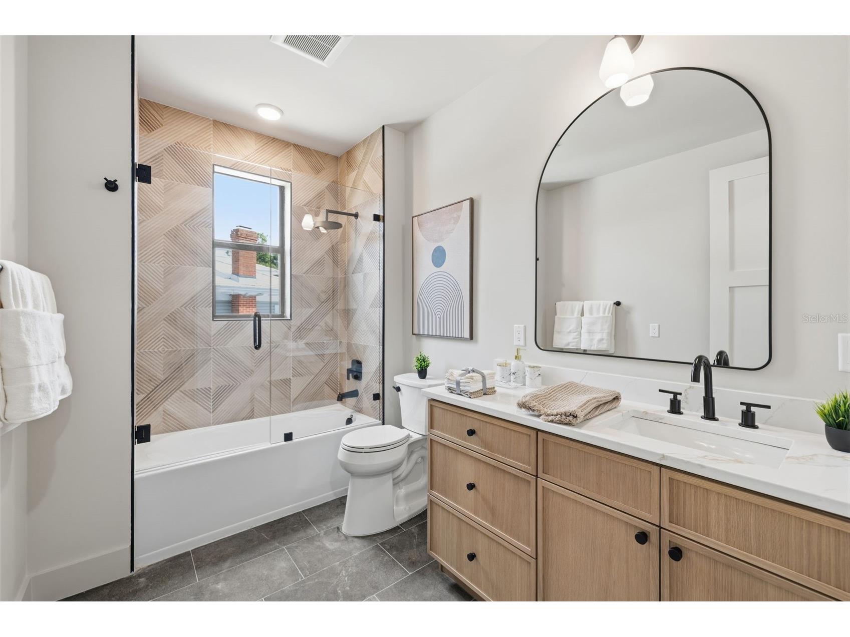 2301 N Ridgewood Avenue Tampa FL 33602 TB8501183 image22