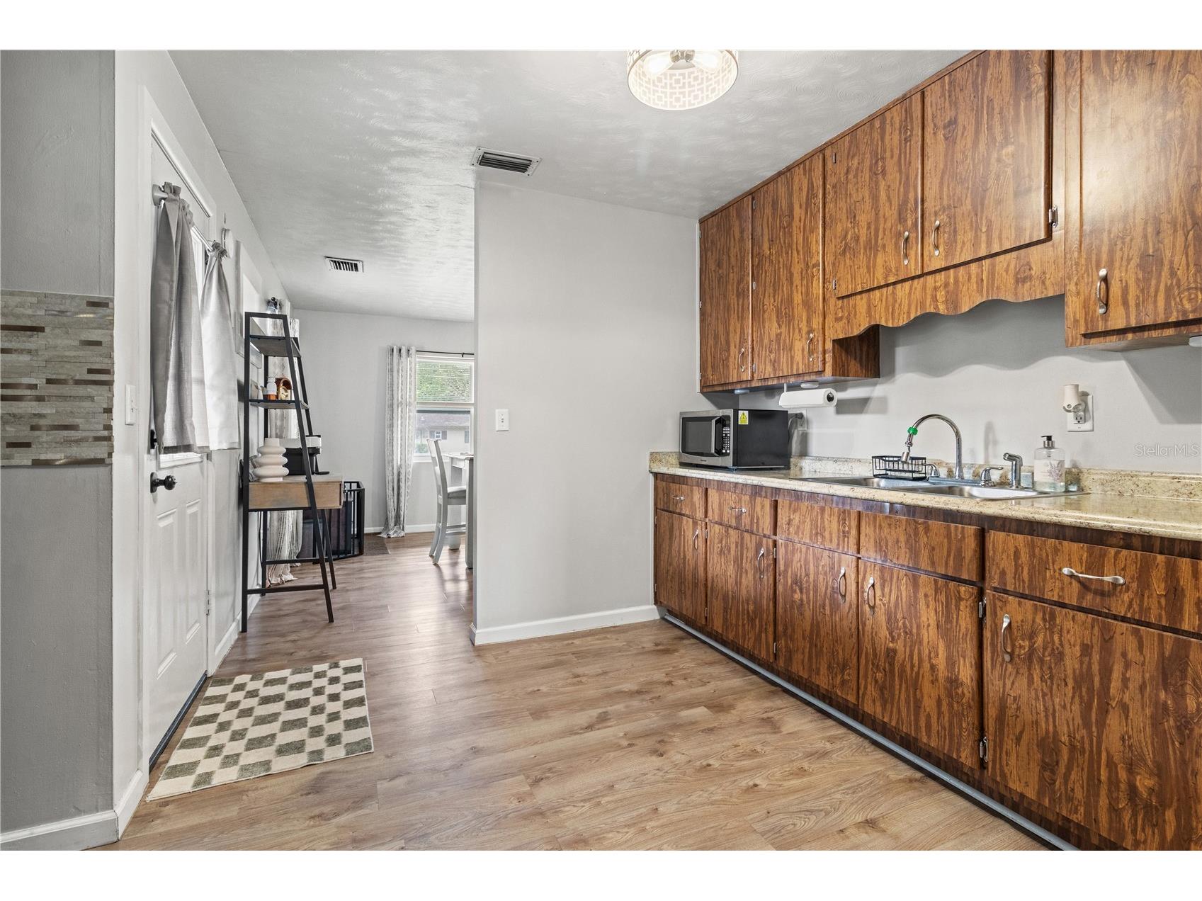 2301 NE 36th Street Ocala FL 34479 OM708863 image15