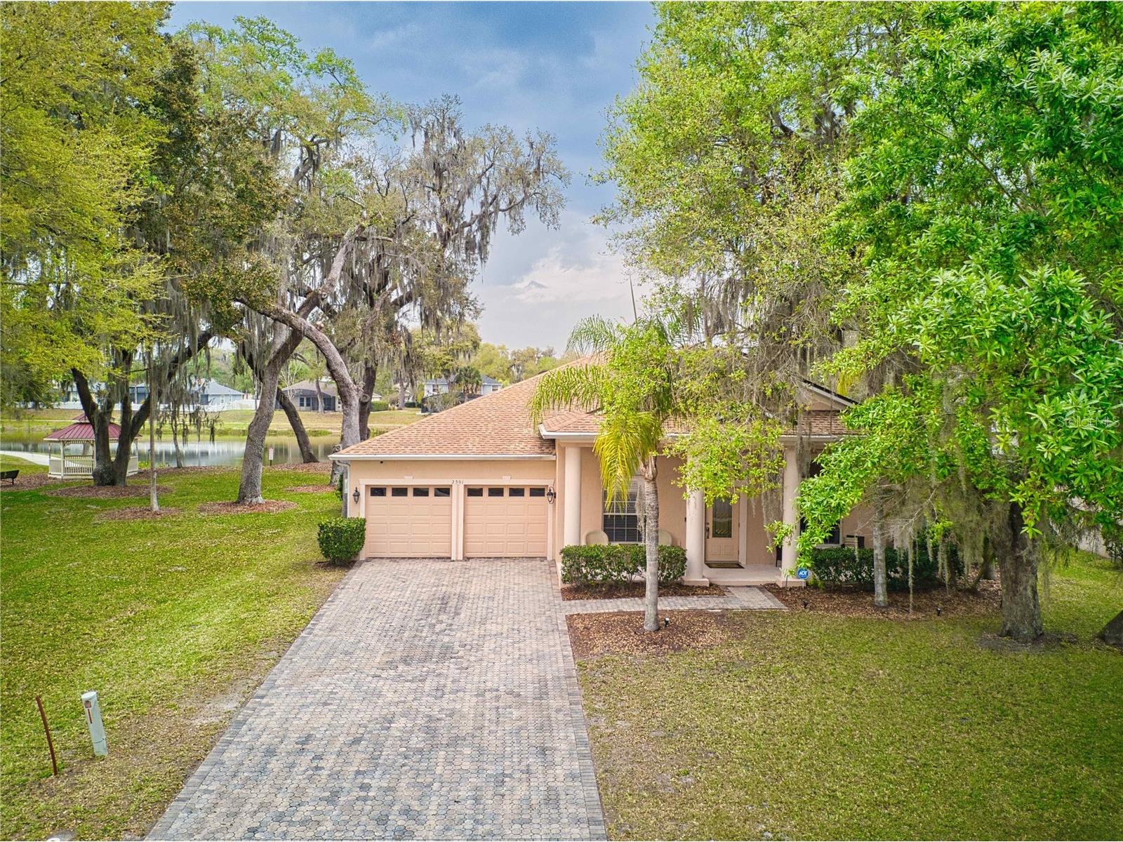 2301 Rambling Oaks Way Kissimmee FL 34746 O6392253 image1