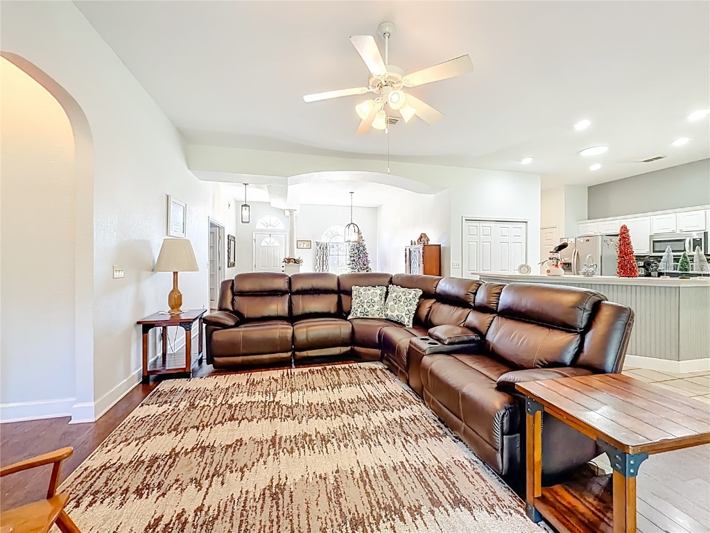 2301 SE 22nd Loop Ocala FL 34471 OM697364 image13