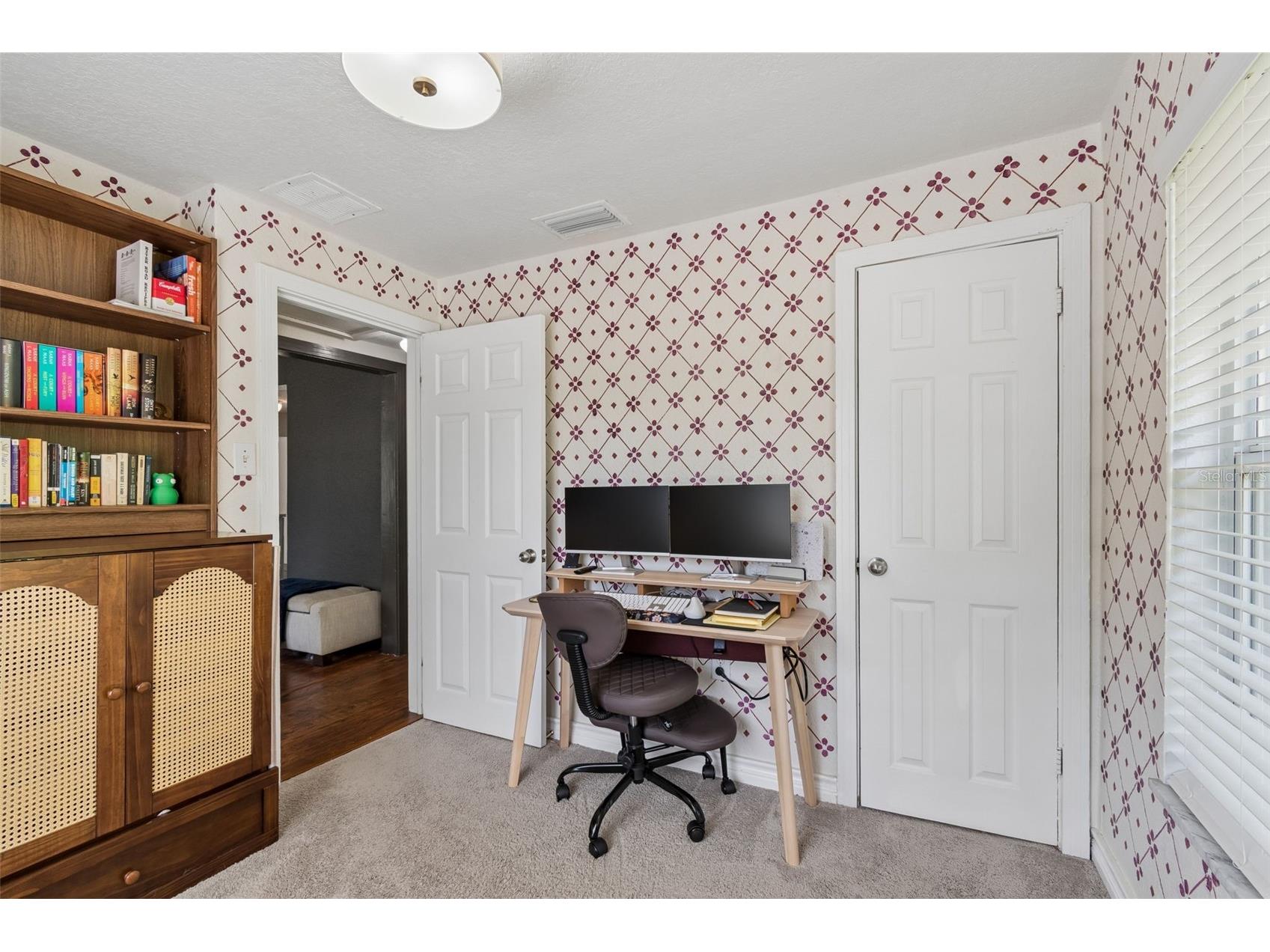 2301 W Eldred Drive Tampa FL 33603 TB8497558 image7