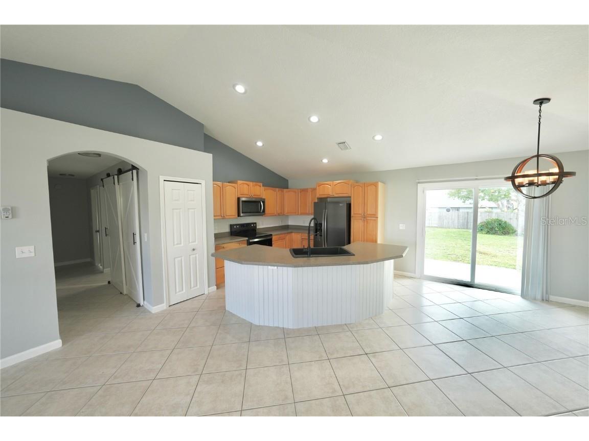 2301 Weatherford Drive Deltona FL 32738 O6342157 image4