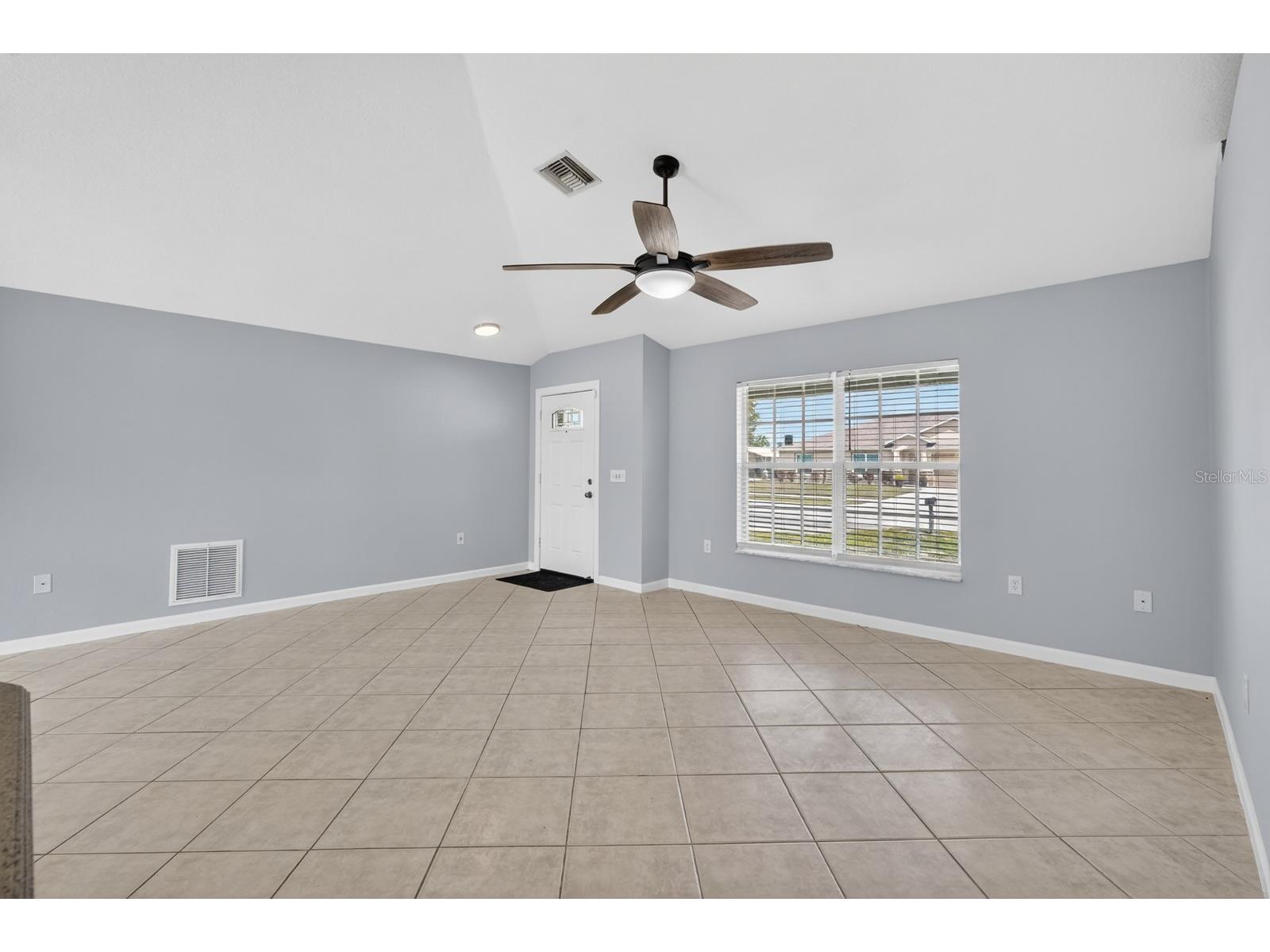 2301 Weatherford Drive Deltona FL 32738 V4948690 image6