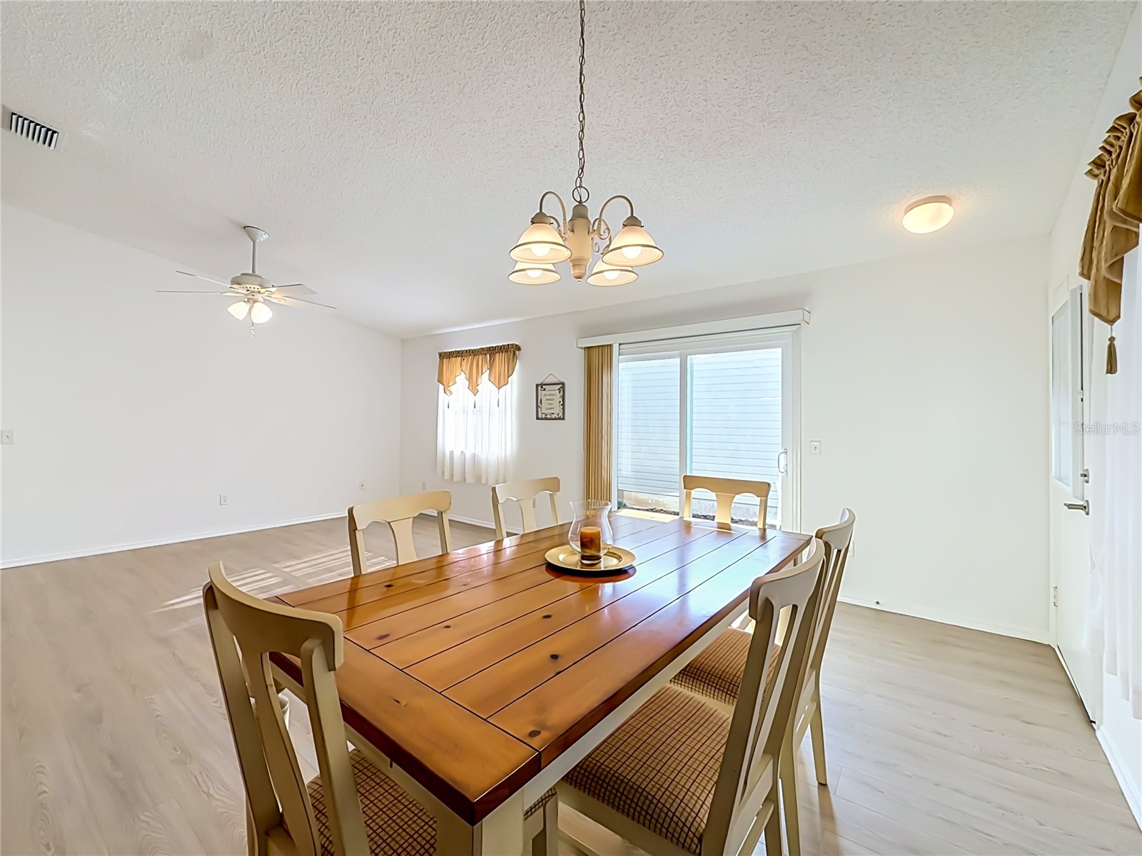 2301 Whisper Street The Villages FL 32162 G5114334 image15