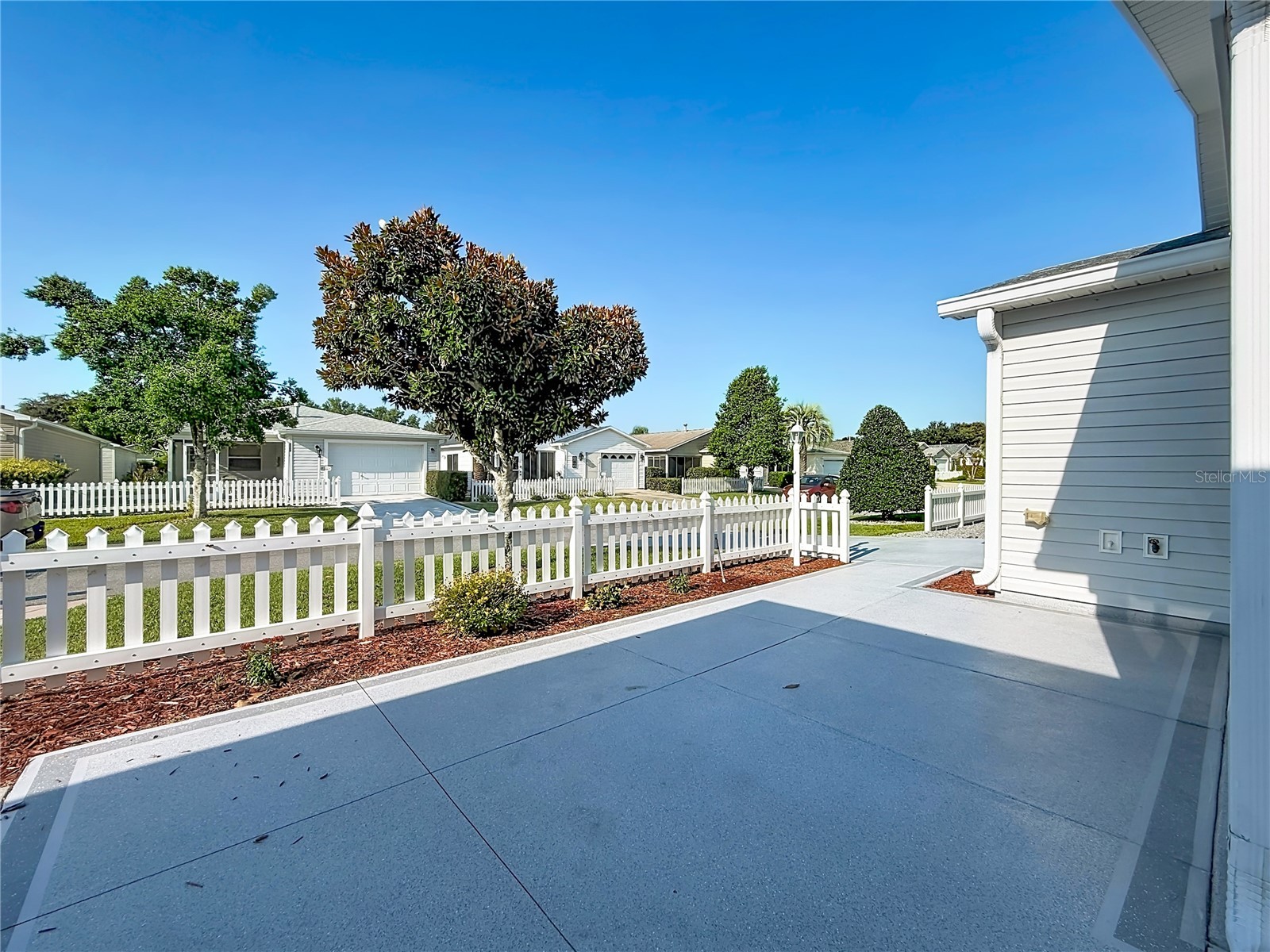 2301 Whisper Street The Villages FL 32162 G5114334 image8