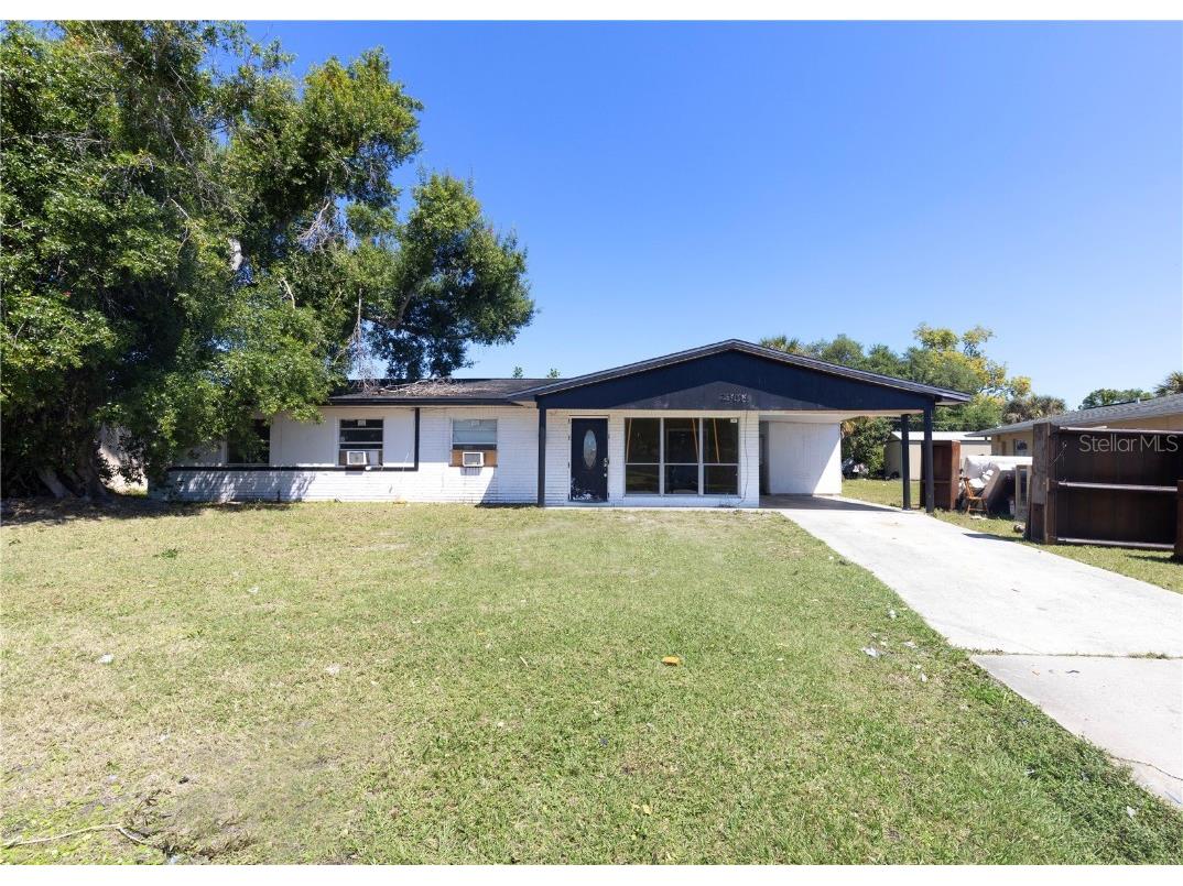 23014 Foote Avenue Port Charlotte FL 33952 T3519860 image1