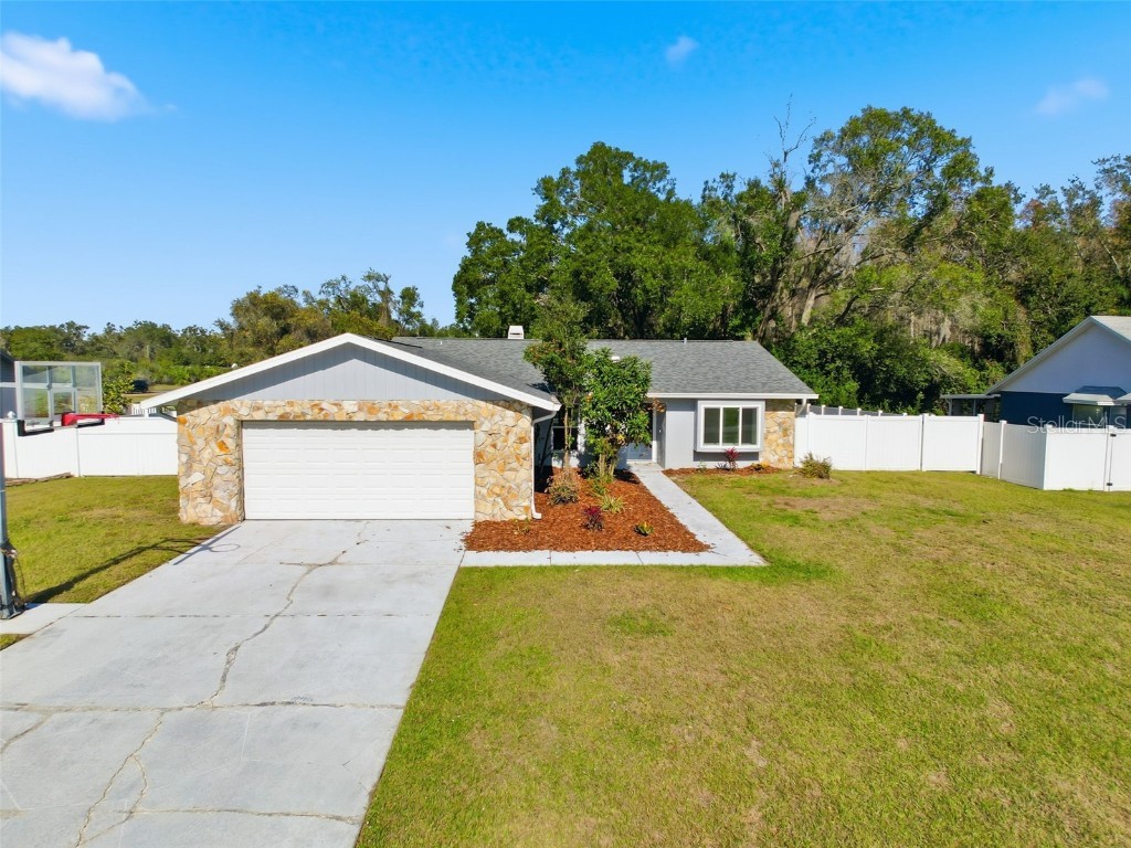 23015 Mayfair Road Land O Lakes FL 34639 W7881487 image2