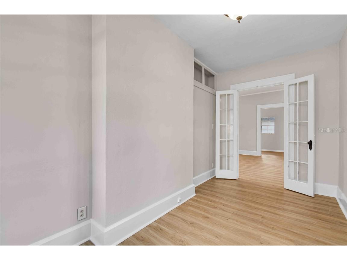 2302 12th Street N Saint Petersburg FL 33704 TB8452807 image13