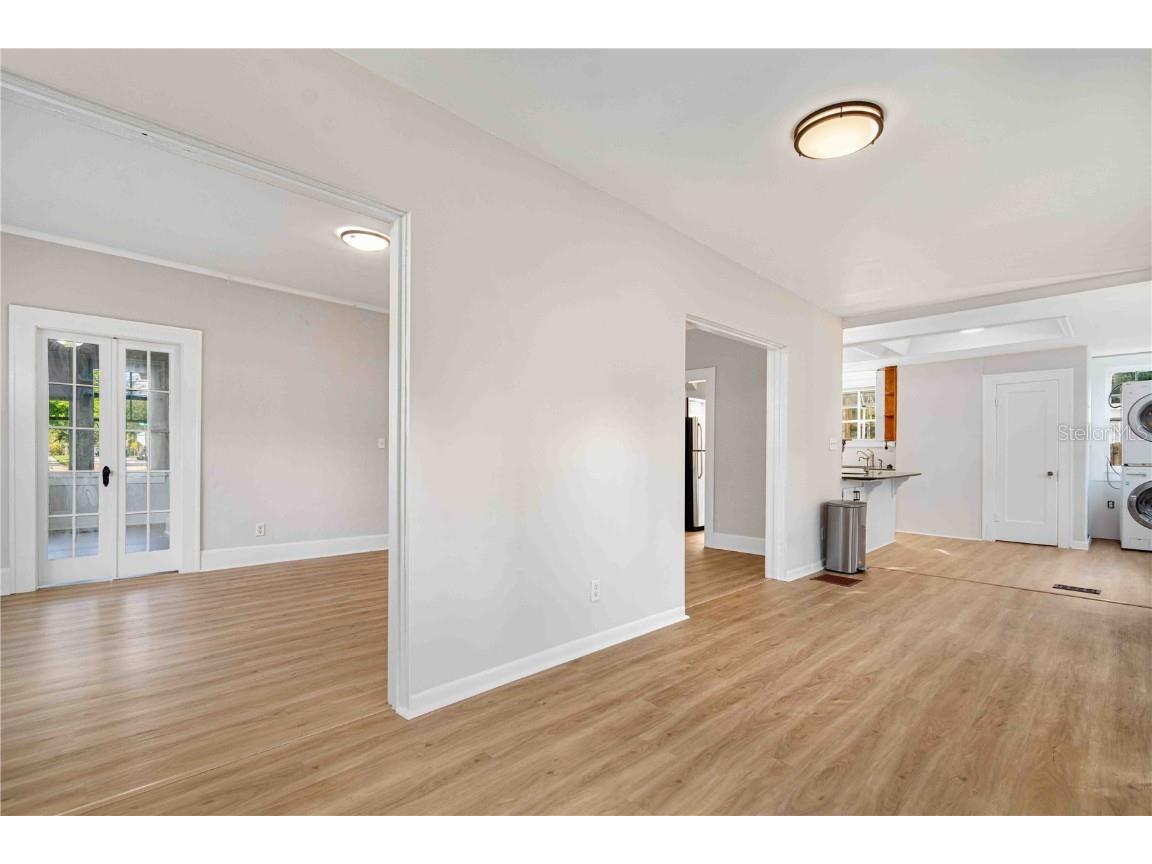 2302 12th Street N Saint Petersburg FL 33704 TB8452807 image16