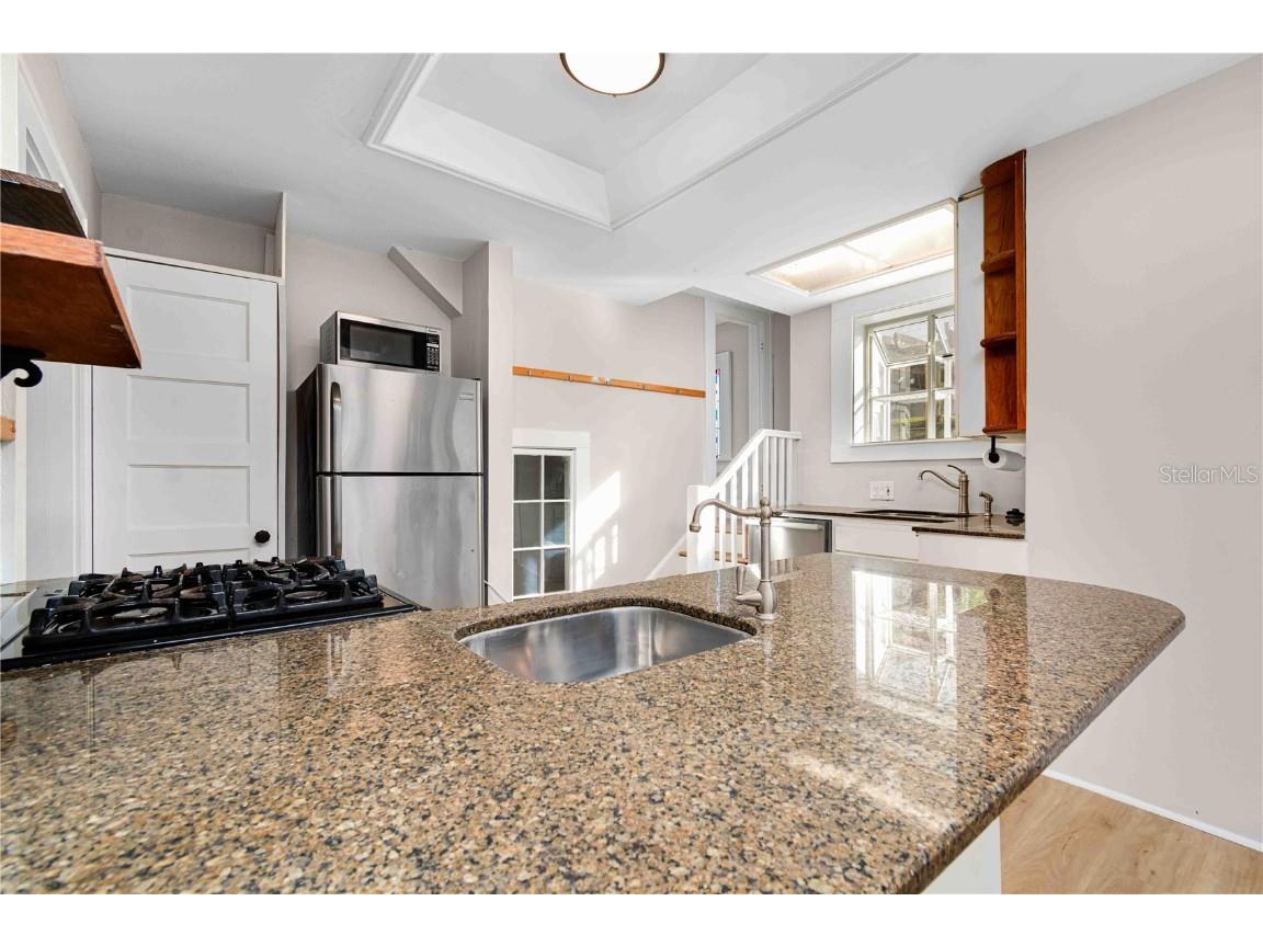 2302 12th Street N Saint Petersburg FL 33704 TB8452807 image19