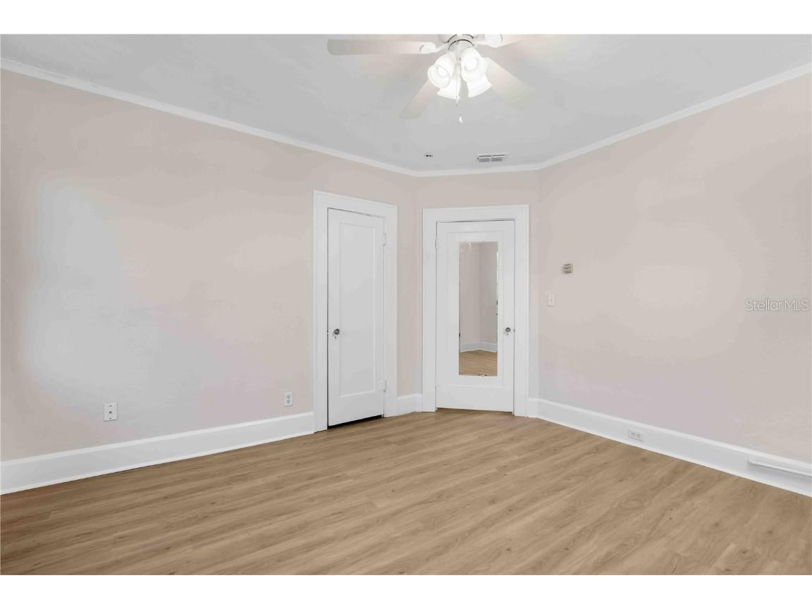 2302 12th Street N Saint Petersburg FL 33704 TB8452807 image35