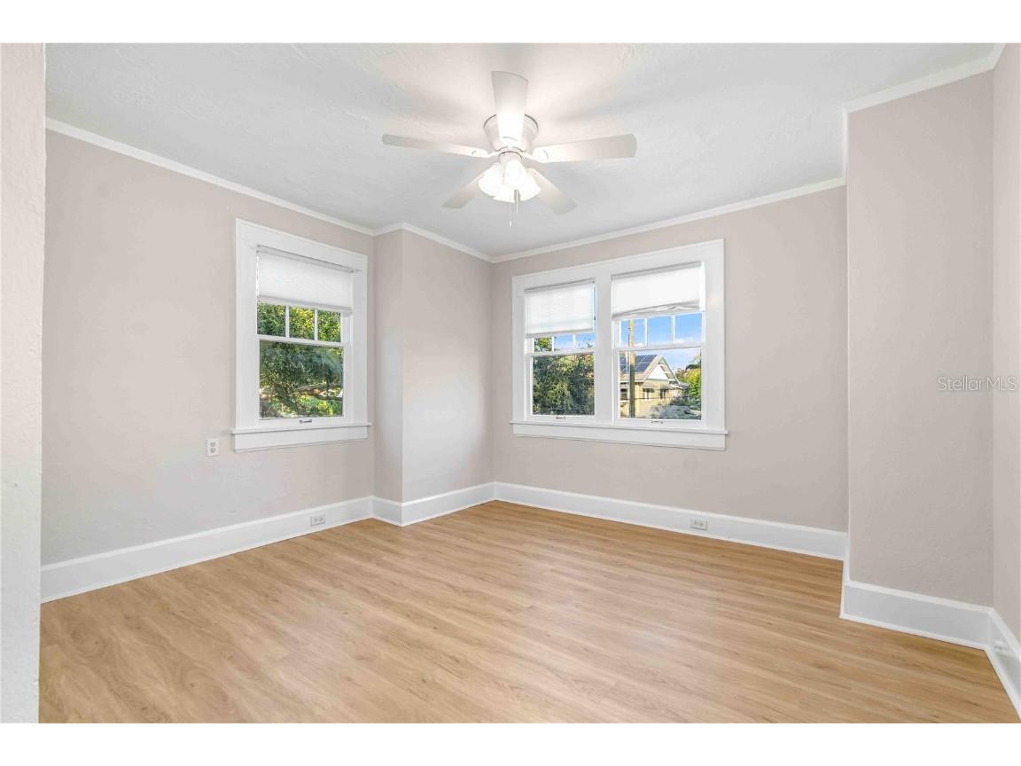 2302 12th Street N Saint Petersburg FL 33704 TB8452807 image40