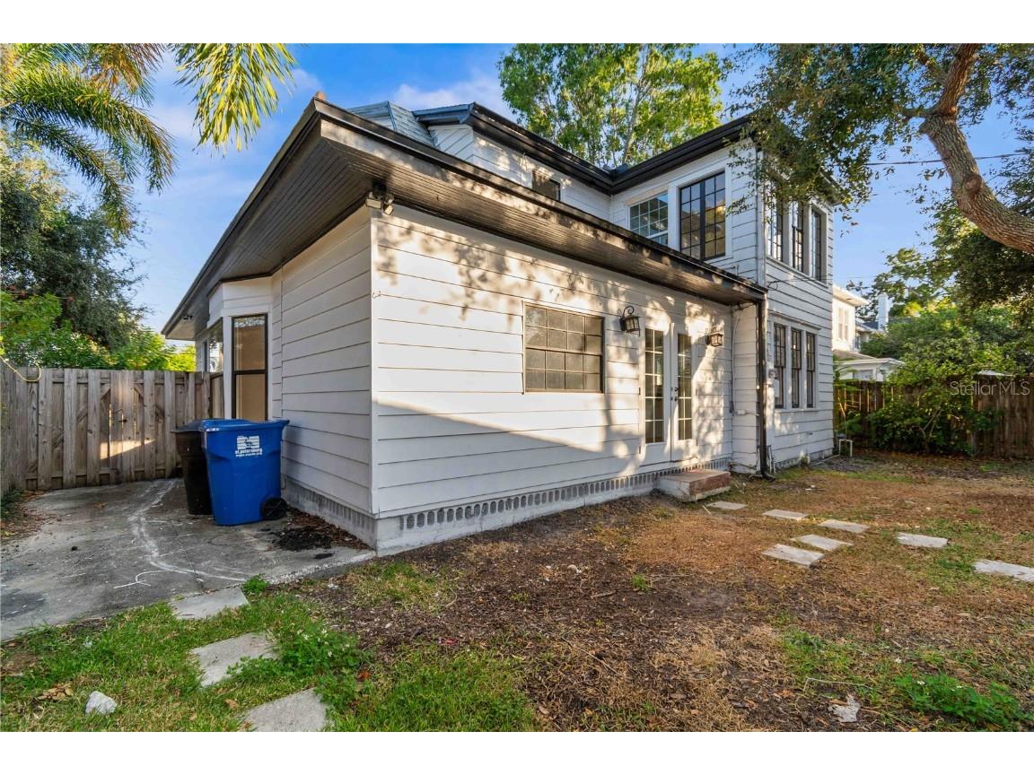 2302 12th Street N Saint Petersburg FL 33704 TB8452807 image46