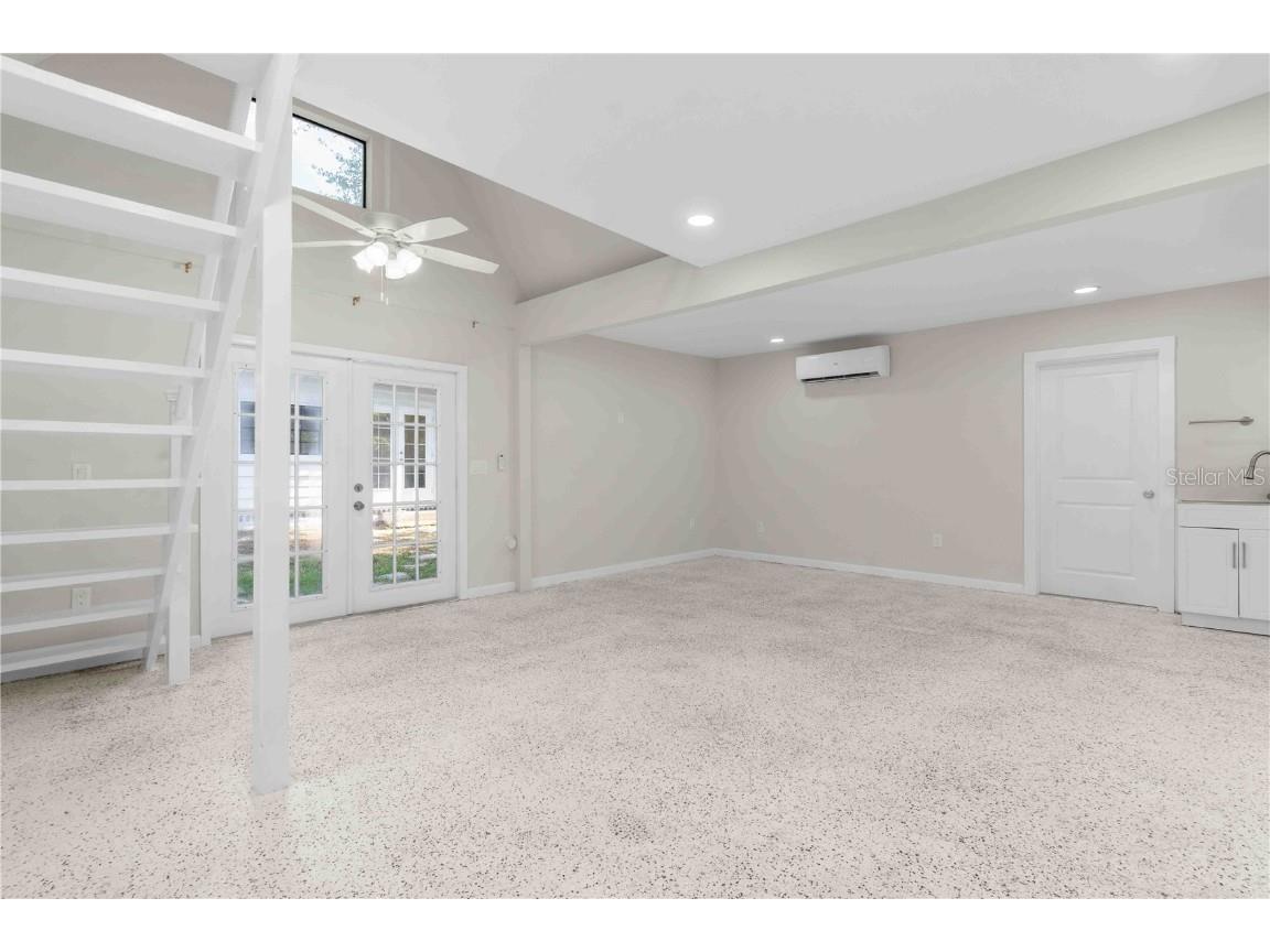 2302 12th Street N Saint Petersburg FL 33704 TB8452807 image50