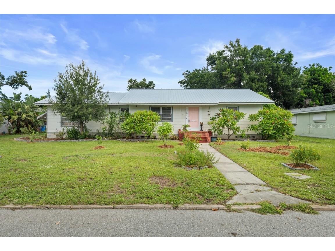 2302 8th Avenue W Bradenton FL 34205 A4638879 image1