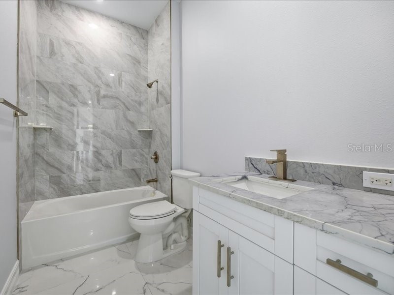 2302 Allen Drive Plant City FL 33563 TB8438246 image32