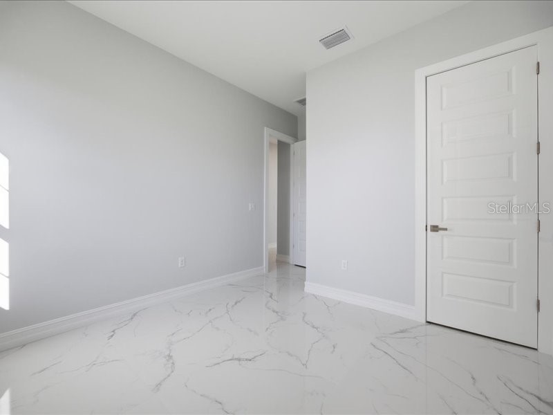 2302 Allen Drive Plant City FL 33563 TB8438246 image34