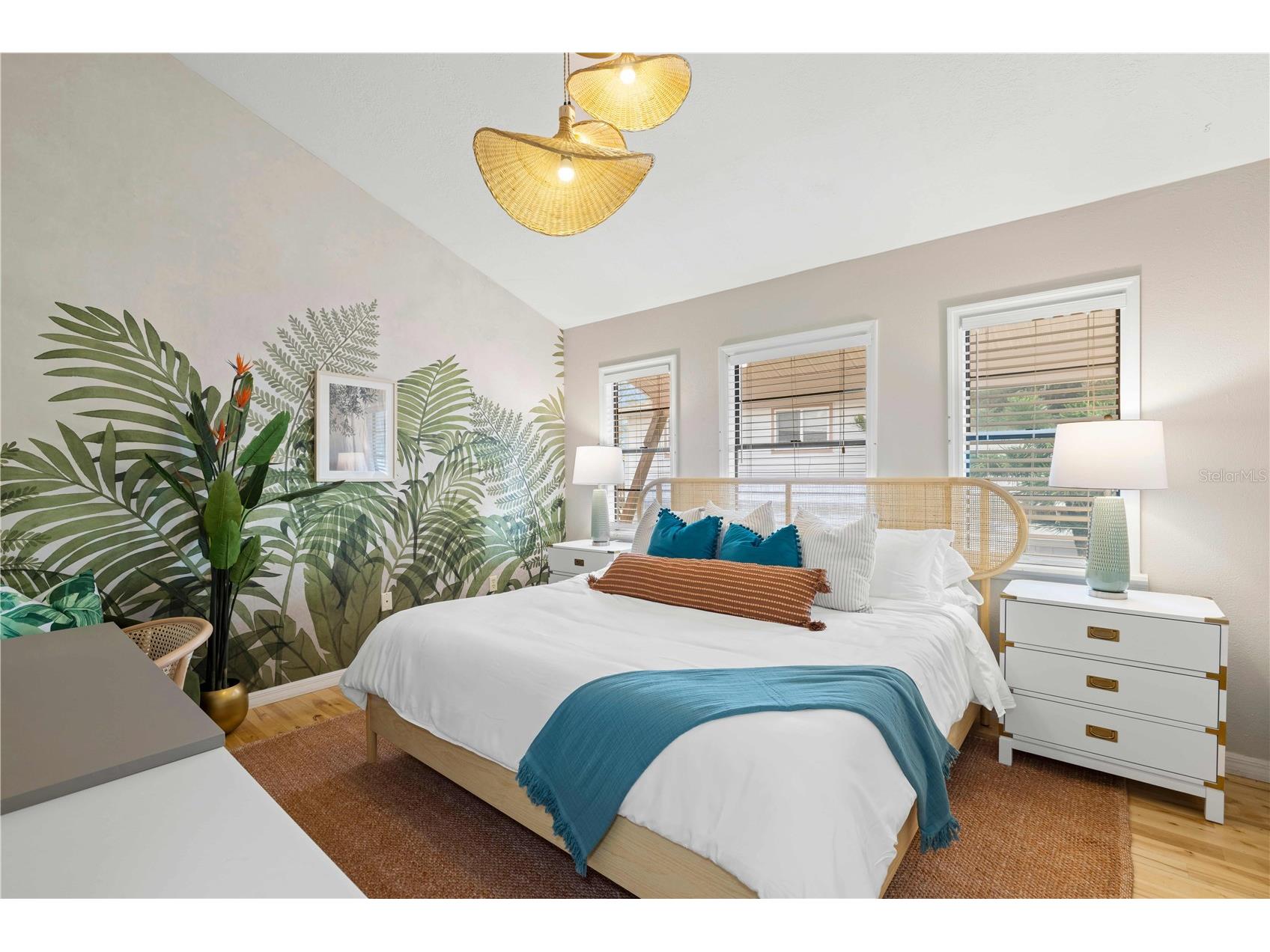2302 Bay Boulevard Indian Rocks Beach FL 33785 TB8480813 image17
