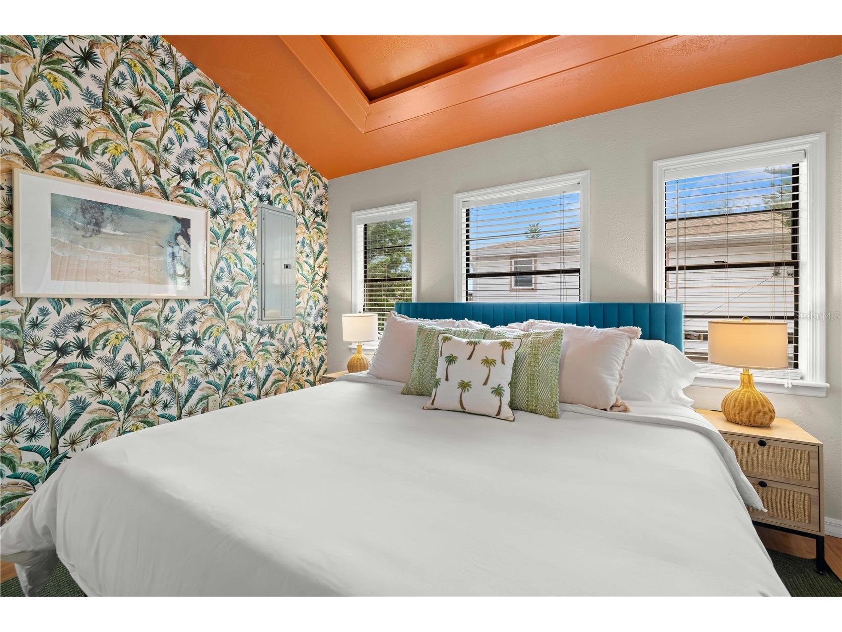 2302 Bay Boulevard Indian Rocks Beach FL 33785 TB8480813 image26