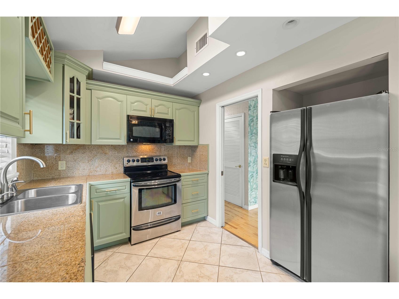 2302 Bay Boulevard Indian Rocks Beach FL 33785 TB8480813 image34