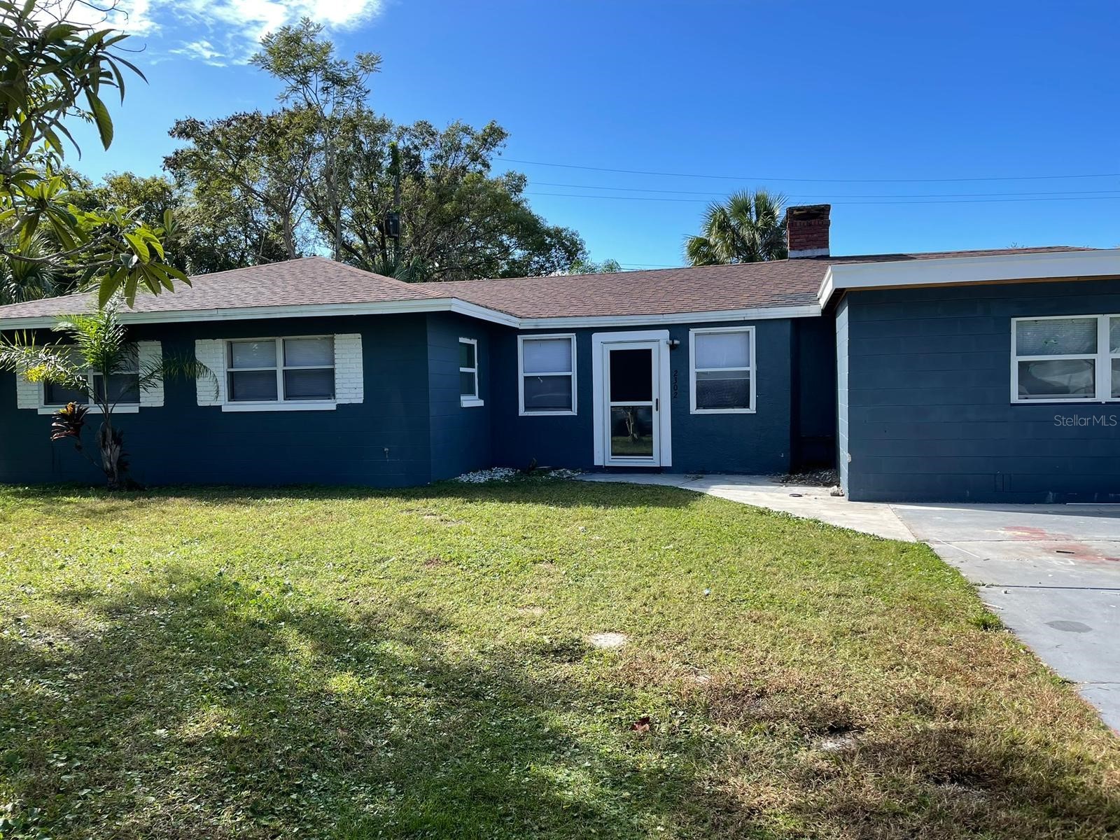 2302 Continental Boulevard Orlando FL 32808 S5149944 image1