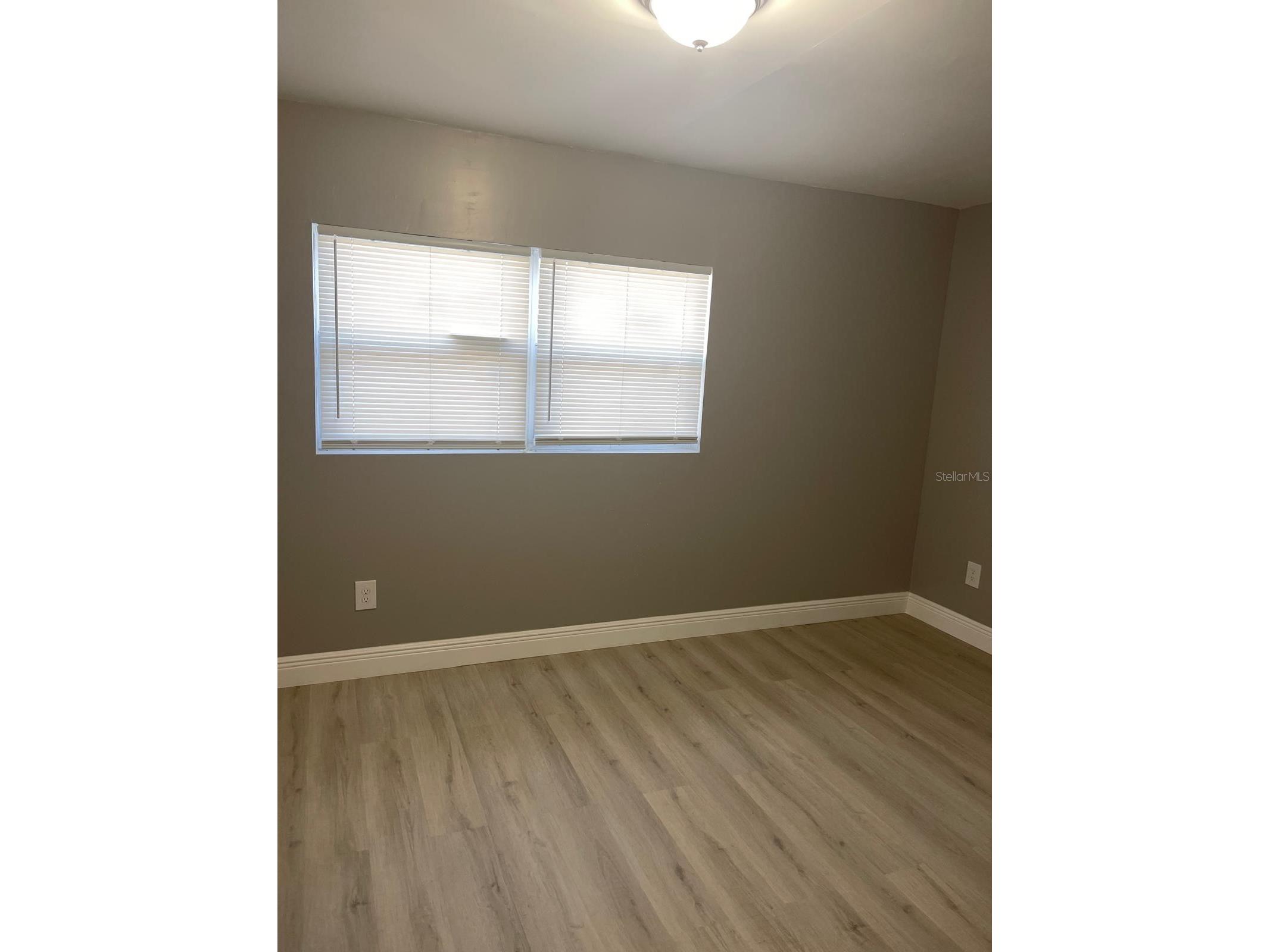 2302 Continental Boulevard Orlando FL 32808 S5149944 image18