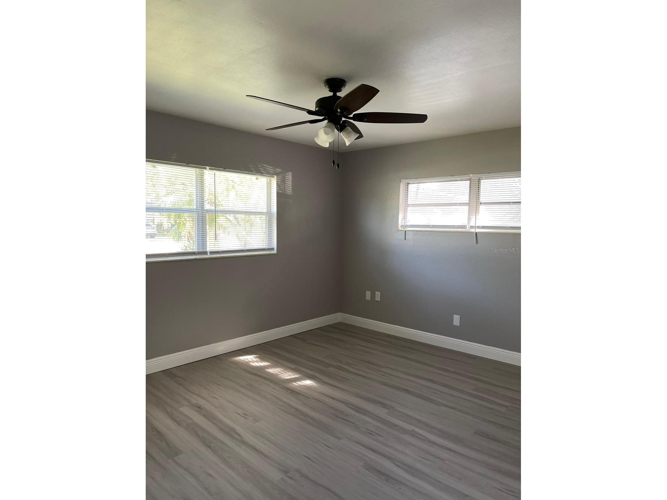 2302 Continental Boulevard Orlando FL 32808 S5149944 image6