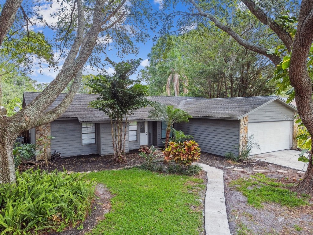 2302 Gnarled Oak Avenue Lutz FL 33549 U8203973 image1