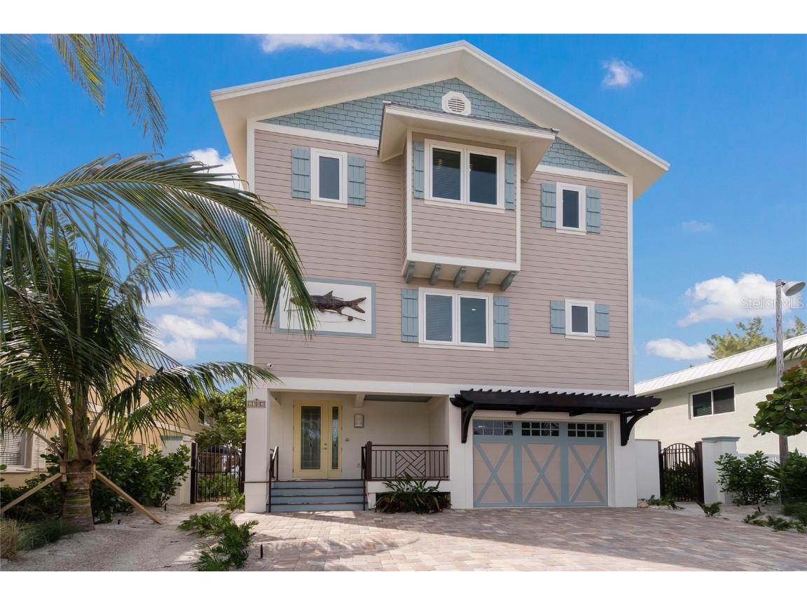 2302 Gulf Drive N Bradenton Beach FL 34217 - GULF OF MEXICO A4676640 image1