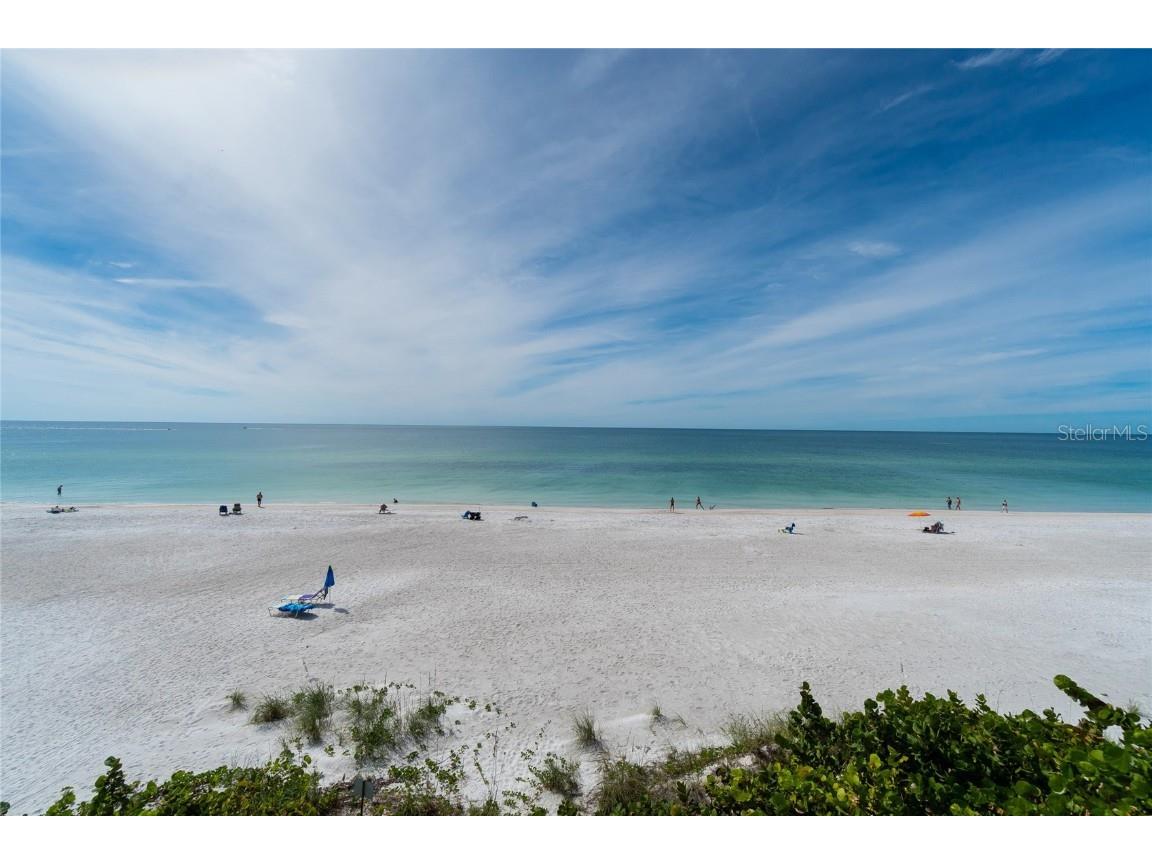 2302 Gulf Drive N Bradenton Beach FL 34217 - GULF OF MEXICO A4676640 image12