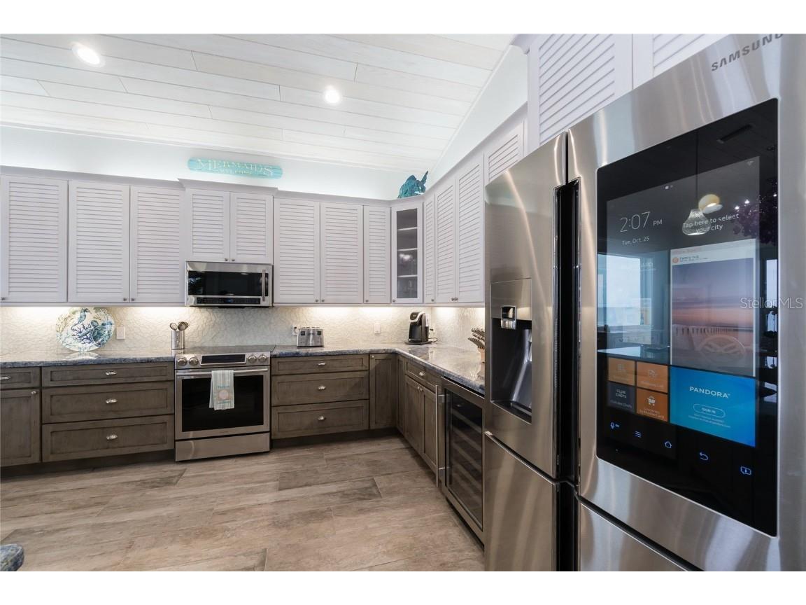 2302 Gulf Drive N Bradenton Beach FL 34217 - GULF OF MEXICO A4676640 image16