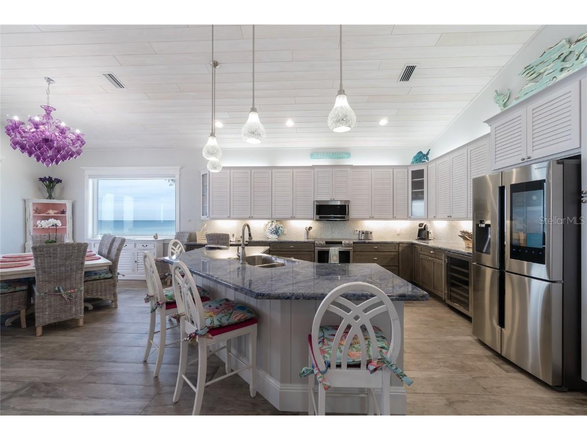 2302 Gulf Drive N Bradenton Beach FL 34217 - GULF OF MEXICO A4676640 image17