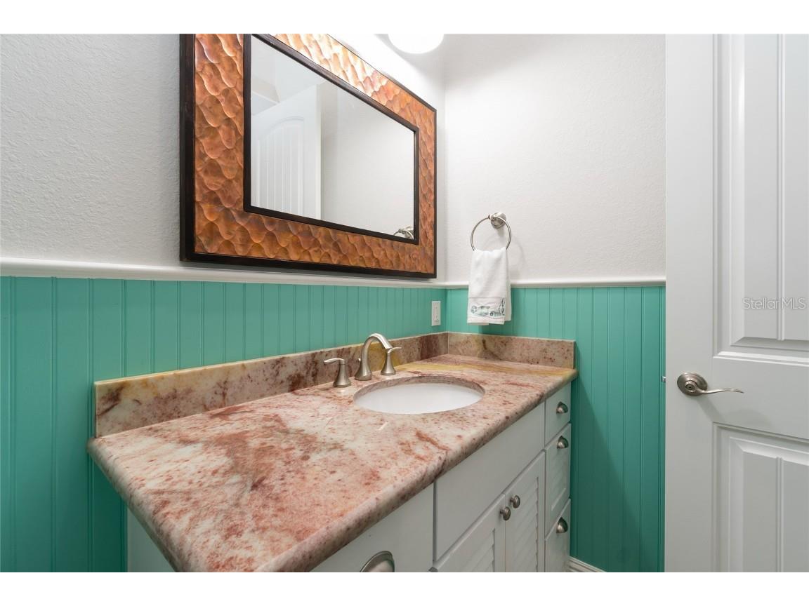 2302 Gulf Drive N Bradenton Beach FL 34217 - GULF OF MEXICO A4676640 image27