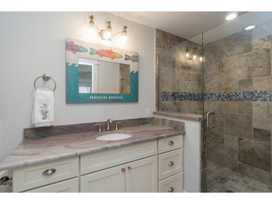 2302 Gulf Drive N Bradenton Beach FL 34217 - GULF OF MEXICO A4676640 image32