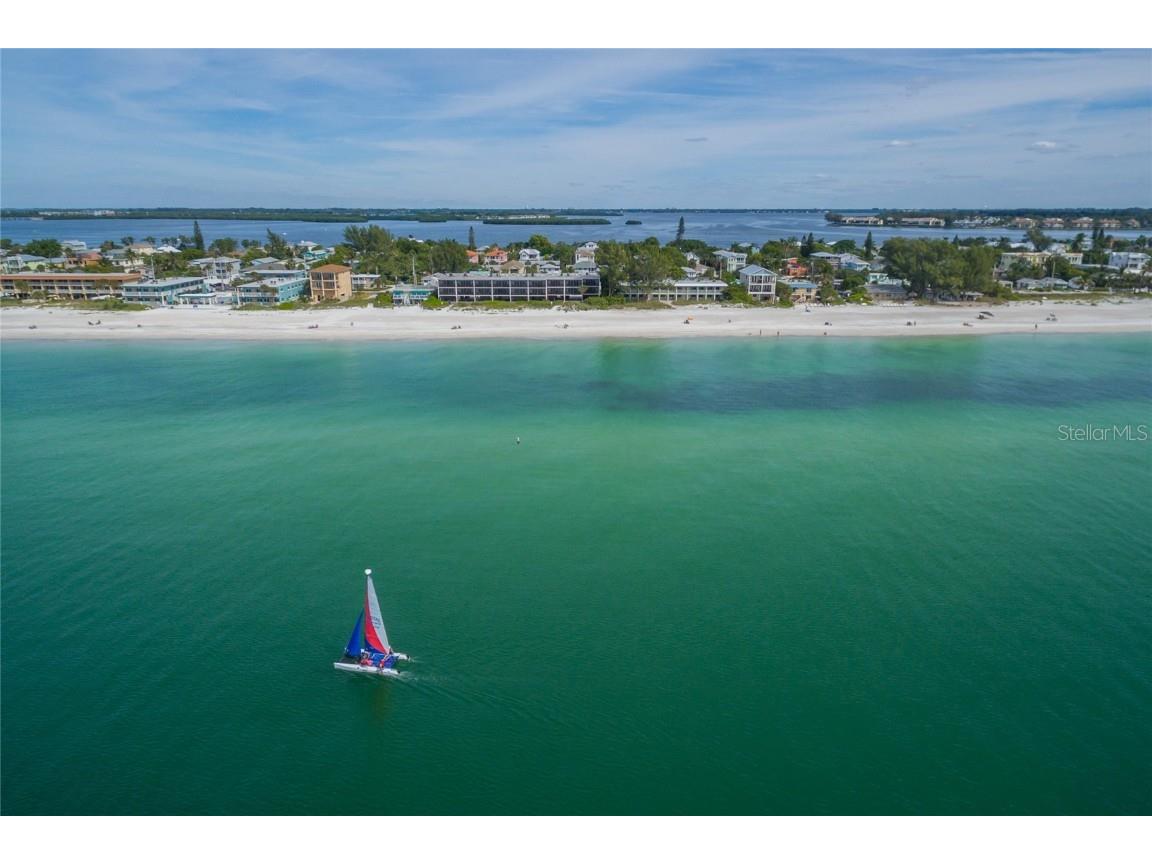 2302 Gulf Drive N Bradenton Beach FL 34217 - GULF OF MEXICO A4676640 image5