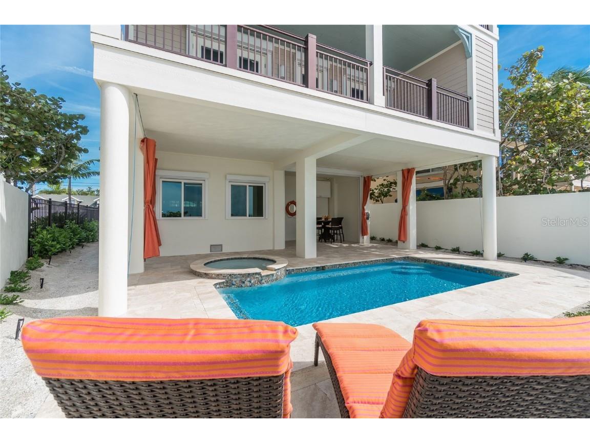 2302 Gulf Drive N Bradenton Beach FL 34217 - GULF OF MEXICO A4676640 image8