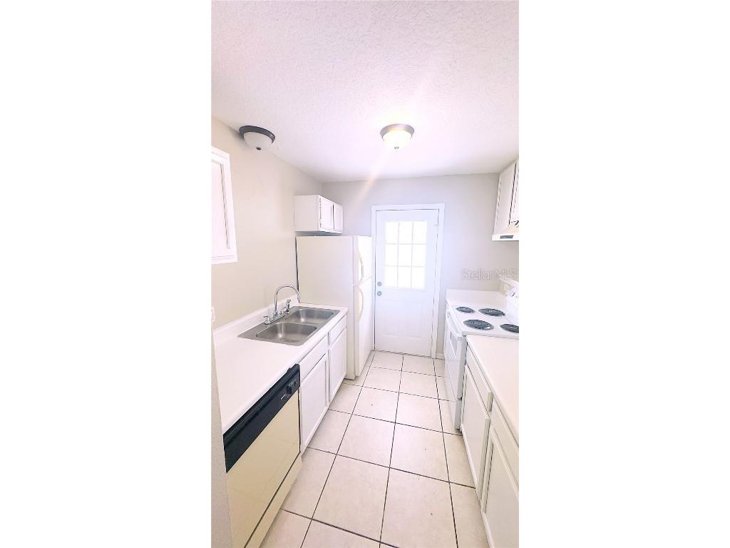 2302 Maki Road #69 Plant City FL 33563 TB8391862 image10