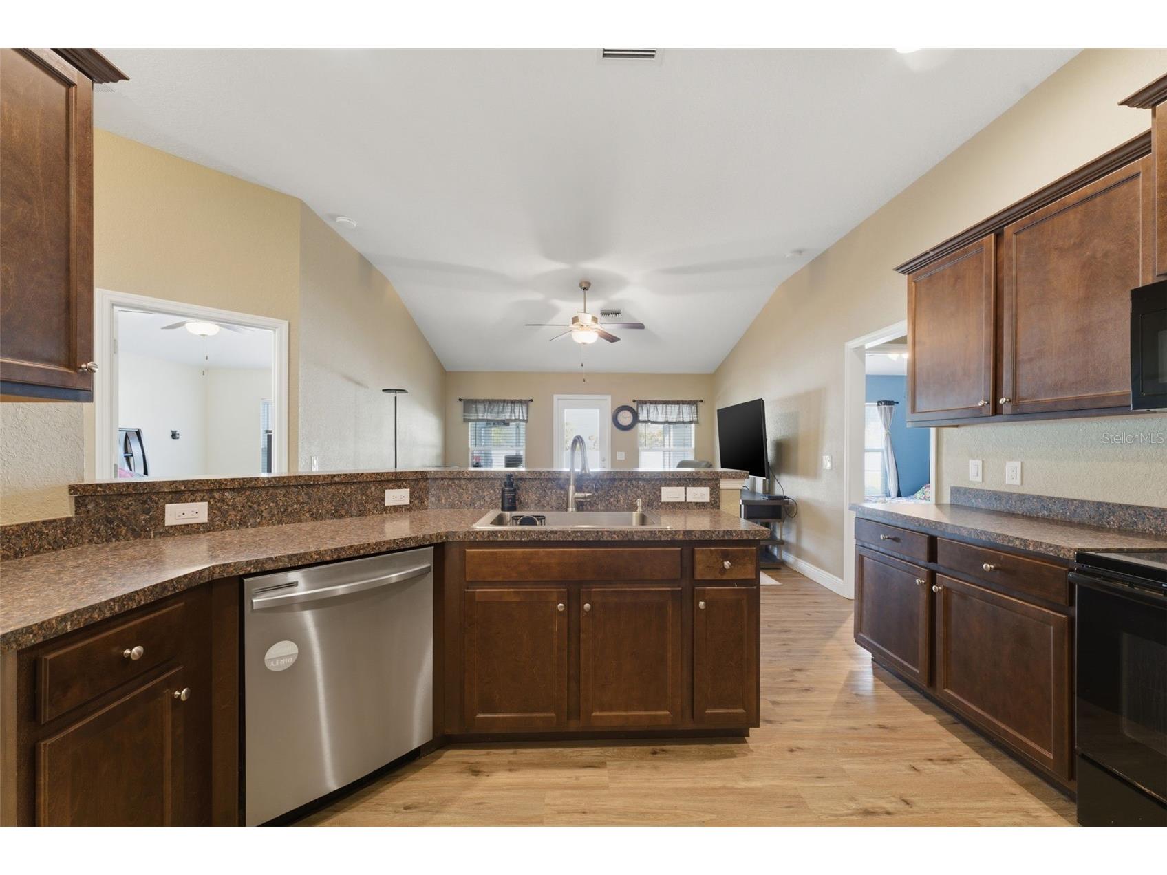 2302 Manheim Avenue North Port FL 34286 N6143332 image11