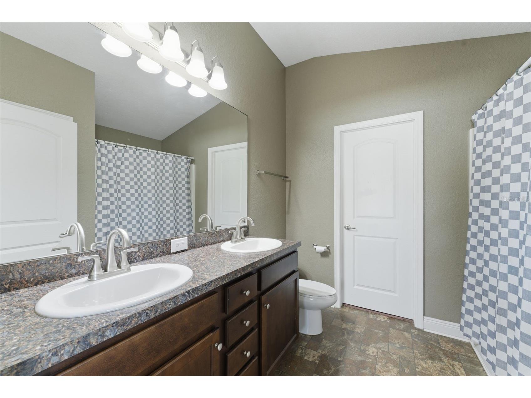 2302 Manheim Avenue North Port FL 34286 N6143332 image16