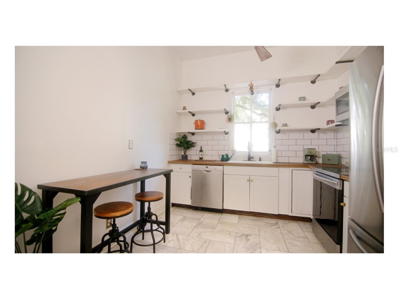 2302 N Morgan Street Tampa FL 33602 TB8449448 image19